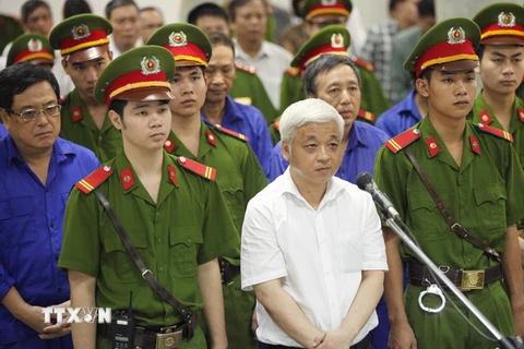 [Video] Tuyên án Nguyễn Đức Kiên 30 năm tù, nộp phạt hơn 75 tỷ đồng