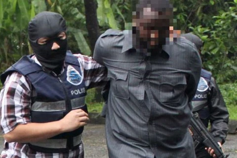 Malaysia bắt 3 nghi phạm khủng bố liên quan đến Abu Sayyaf
