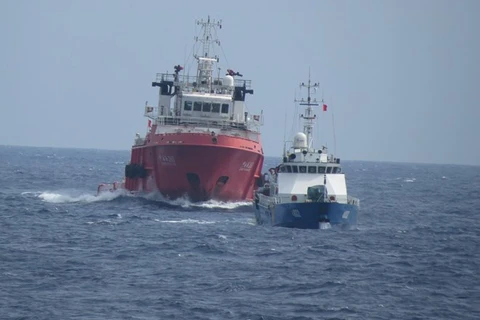 [Video] Tàu Trung Quốc tiếp tục truy cản trái phép tàu Việt Nam