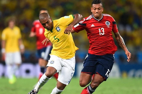 Fernandinho - Điểm tựa mới cho Selecao tại World Cup 2014