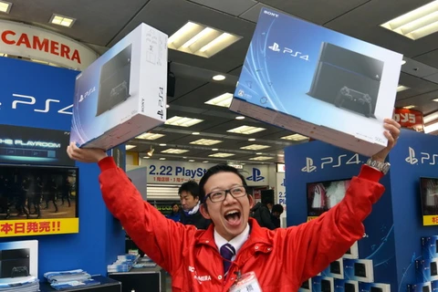 Sony đạt kỷ lục bán hơn 10 triệu máy PS4 trong chưa đầy 1 năm