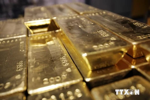 Giá vàng châu Á vọt lên gần mức “đỉnh” trong bốn tuần qua