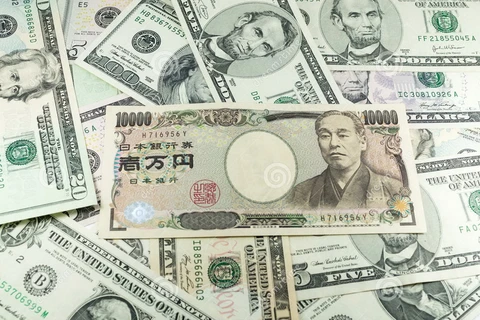 Đồng yen tăng nhẹ sau khi xuống mức thấp kỷ lục trong 7 năm