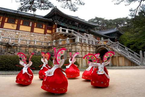 Lượng khách du lịch Trung Quốc đến Hàn Quốc tăng đột biến
