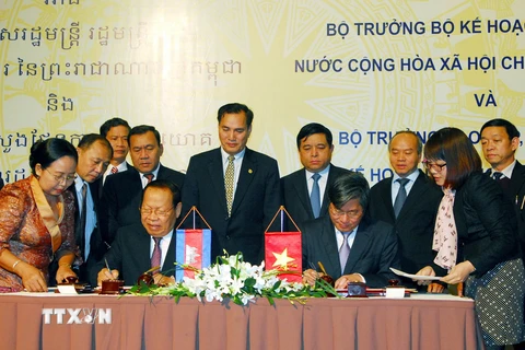 Việt Nam-Campuchia hợp tác phát triển nguồn nhân lực thống kê 