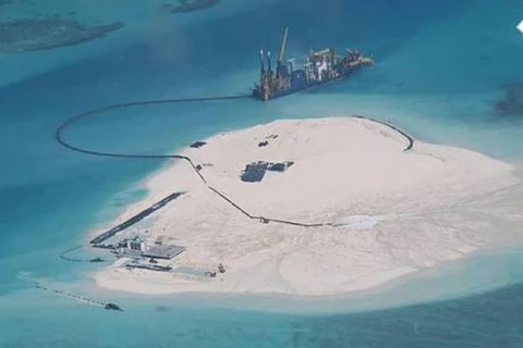 Mỹ cảnh cáo Trung Quốc "mở rộng đảo tại Biển Đông gấp 400 lần"