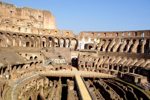 Đấu trường La Mã Coliseum. (Nguồn: wallfoy.com)