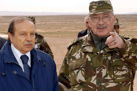 Tướng Hassan (phải) được thả tự do sau 5 ngày tạm giam. (Nguồn: atlasinfo.fr)