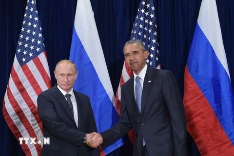 Tổng thống Nga Vladimir Putin và Tổng thống Mỹ Barack Obama có cuộc hội đàm bên lề cuộc họp của Đại hội đồng Liên hợp quốc. (Ảnh: AFP/TTXVN) 