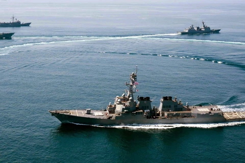 Tàu khu trục tên lửa USS Lassen của Mỹ. (Ảnh: EPA)