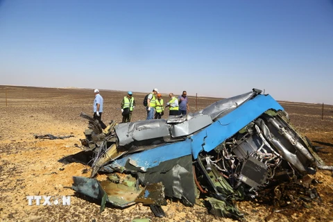 Hiện trường vụ rơi máy bay A321 tại Hassana, Ai Cập ngày 1/11. (Ảnh: THX/TTXVN)