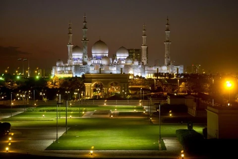 Đại giáo đường ở Abu Dhabi, UAE. (Ảnh: Reuters)