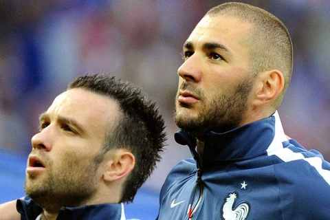 Tiền đạo Benzema có nguy cơ bị loại khỏi đội tuyển Pháp sau nghi án tống tiền Valbuena. (Ảnh:AFP)