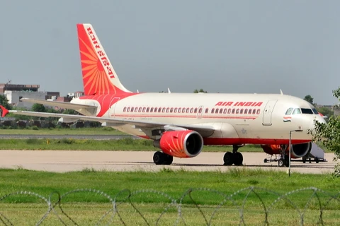Một chiếc máy bay của hãng Air India phải hạ cánh khẩn cấp do bị đe dọa đánh bom. (Nguồn: mayatoday.com)