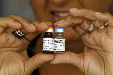 Một loại vắcxin chống ung thư phổi do Cuba sản xuất. (Nguồn: huffingtonpost.com)