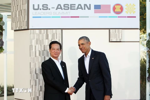 Tổng thống Mỹ Barack Obama đón Thủ tướng Chính phủ Nguyễn Tấn Dũng. (Ảnh: Đức Tám-TTXVN)