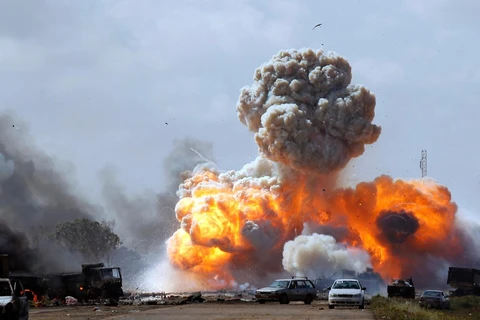Một cuộc không kích của Mỹ tại Libya. (Ảnh: Reuters)