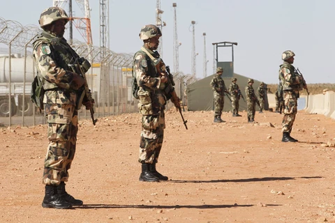 Quân đội Algeria tăng cường kiểm soát tại biên giới với Libya. (Nguồn: islamedianalysis.info)
