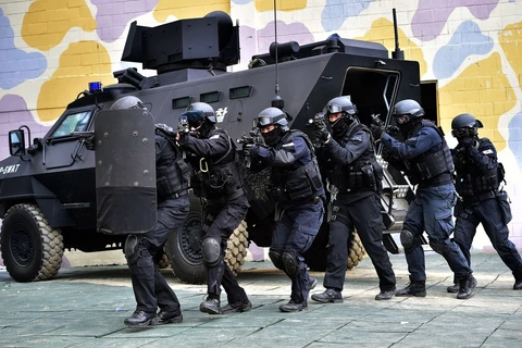 Cảnh sát đặc nhiệm Hàn Quốc diễn tập chống khủng bố. (Ảnh: AFP)