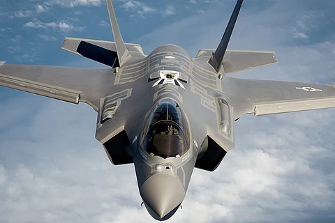 Máy bay tiêm kích F-35 Lightning. (Nguồn: gizmodo.com.au)