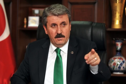 Thủ lĩnh đảng B​BP của Thổ Nhĩ Kỳ Mustafa Destici. (Nguồn: millihaber.com)