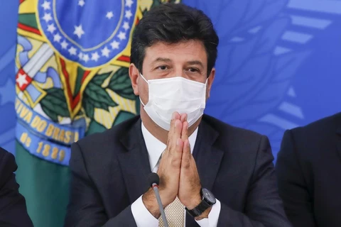 Bộ trưởng Y tế Brazil Luiz Henrique Mandetta tại cuộc họp báo ở Brasilia, Brazil, ngày 18/3/2020. (Ảnh: AFP/TTXVN)