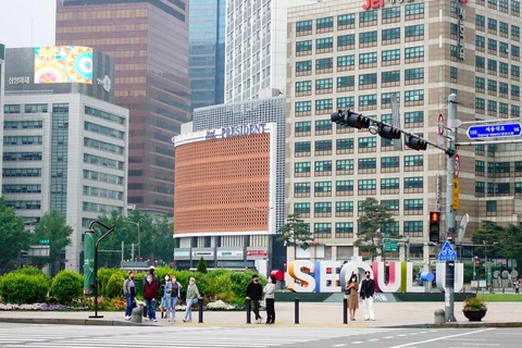 Đường phố ở Seoul, Hàn Quốc ngày 10/5/2020. (Ảnh: THX/ TTXVN)
