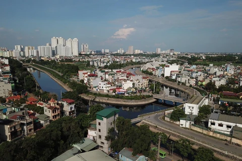 Một đoạn sông Tô Lịch. (Ảnh: Hào Nguyễn/Vietnam+)