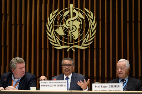 Tổng Giám đốc WHO Tedros Adhanom Ghebreyesus trong cuộc báo sau hội nghị quốc tế về nghiên cứu vắcxin phòng COVID-19, tại Geneva, Thụy Sĩ ngày 12/1/2020. (Ảnh: AFP/TTXVN)
