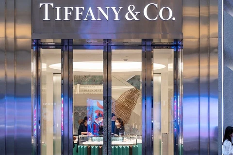 “Đại gia” hàng hiệu LVMH rút khỏi thương vụ mua lại Tiffany