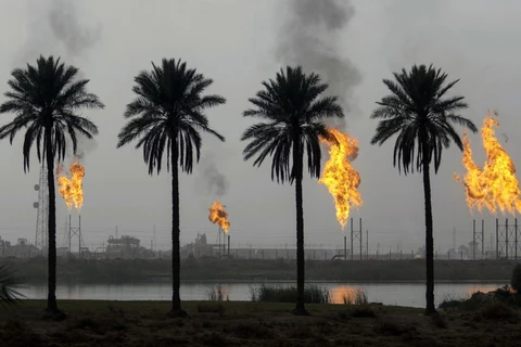 Một cơ sở khai thác dầu mỏ tại Iraq. (Nguồn: AFP)