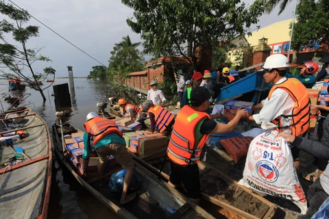 [Video] Người dân vùng lũ Quảng Bình cần hỗ trợ để tái thiết sau lũ