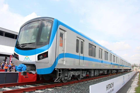 Đoàn tàu đầu tiên của tuyến metro số 1 tại Depot Long Bình tuyến Bến Thành-Suối Tiên. (Ảnh: Tiến Lực/TTXVN)