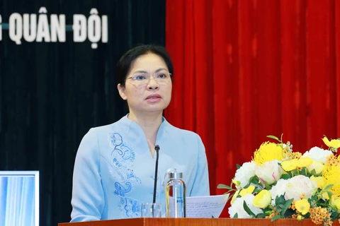 Bà Hà Thị Nga, Chủ tịch Hội Liên hiệp Phụ nữ Việt Nam phát biểu khai mạc hội thảo. (Ảnh: Phương Hoa/TTXVN)