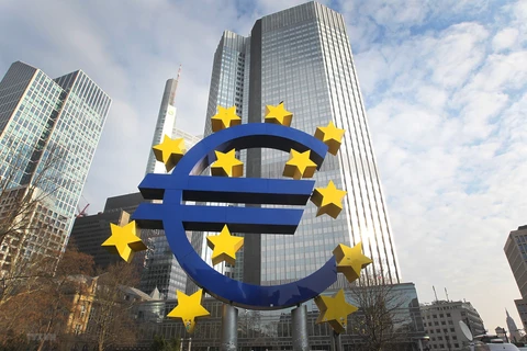 Cảnh báo nguy cơ kinh tế Eurozone suy thoái trong quý 4 do COVID-19