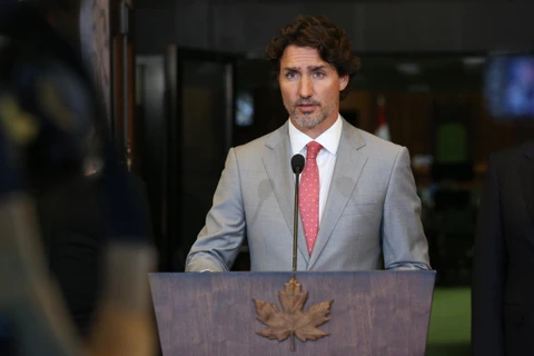 Thủ tướng Canada Justin Trudeau phát biểu tại cuộc họp báo ở Ottawa ngày 30/10/2020. (Ảnh: AFP/TTXVN)