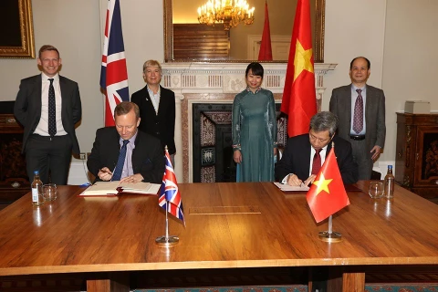 [Video] Việt Nam và Vương quốc Anh chính thức ký hiệp định UKVFTA
