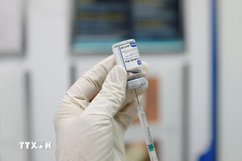Pakistan cấp phép sử dụng vắcxin Sputnik V, Iran bắt đầu tiêm chủng