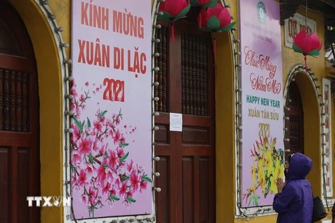 [Photo] Các di tích nổi tiếng của Hà Nội đồng loạt đóng cửa phòng dịch