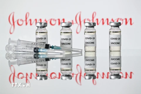 Hãng Johnson & Johnson xin WHO cấp phép sử dụng khẩn cấp vắcxin