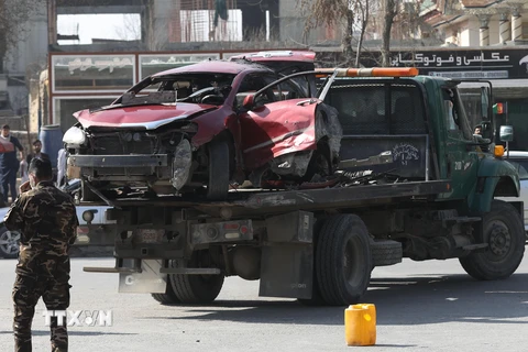 Nổ bom liên tiếp ở Kabul, Mỹ xem lại việc rút quân khỏi Afghanistan