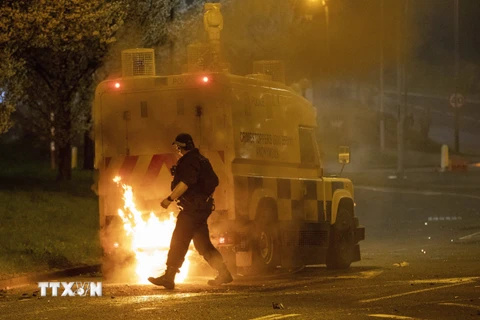 Anh: Thủ tướng Johnson lên án tình trạng bạo lực tại Bắc Ireland
