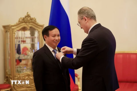 Vinh danh Đại sứ Việt Nam tại Nga vì đóng góp cho quan hệ song phương