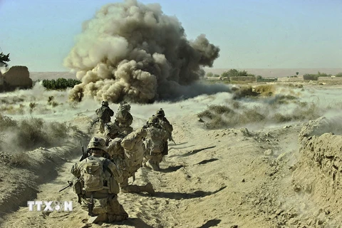 Mỹ không kích nhằm hỗ trợ lực lượng Afghanistan chống Taliban