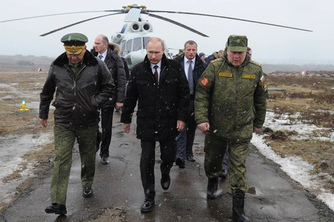 Tổng thống Putin ca ngợi tính độc nhất, ưu việt của vũ khí mới ở Nga