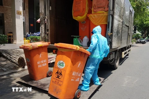 Hà Nội yêu cầu quản lý chặt chất thải ở các khu vực cách ly tập trung