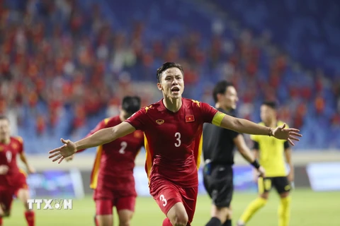 Đội tuyển Việt Nam lập kỳ tích giành vé vào vòng loại thứ 3 World Cup