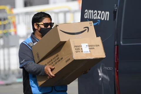 Amazon củng cố “ngôi vương” bán lẻ trực tuyến với Amazon Prime Day
