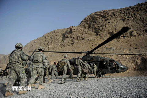 Các lực lượng nước ngoài rời khỏi căn cứ quân sự Bagram ở Afghanistan