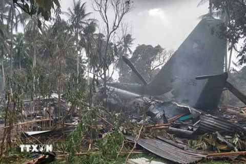 Vụ máy bay rơi ở Philippines: Bộ Quốc phòng chỉ thị mở cuộc điều tra